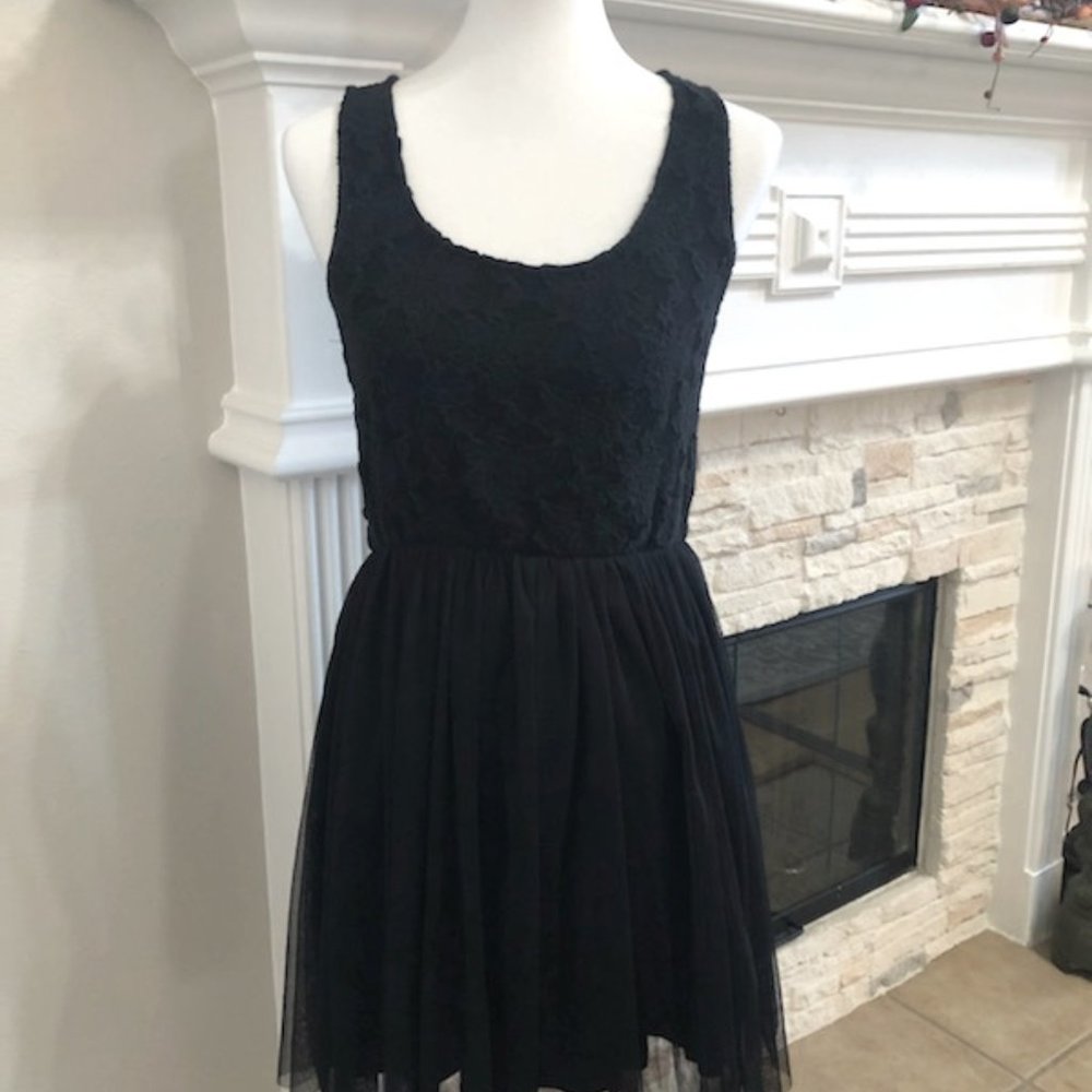 Others Follow - Blk Lace &Tulle Party Dress - Med